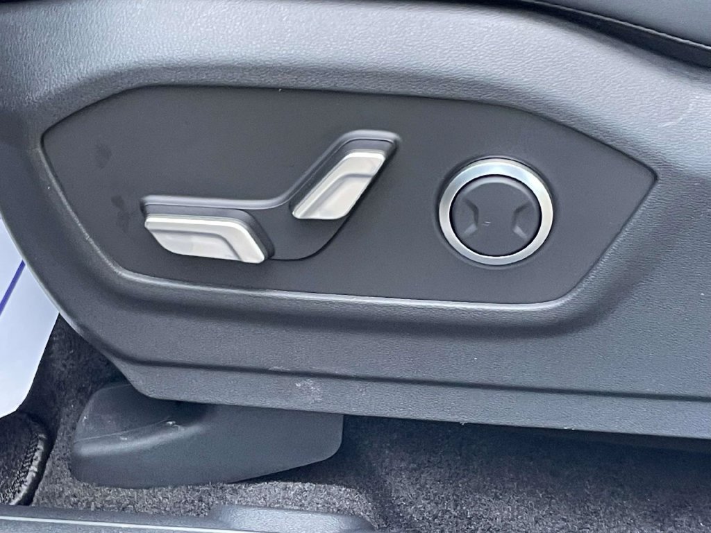New 2027 Hyundai Santa Fe SEL FWD image 18