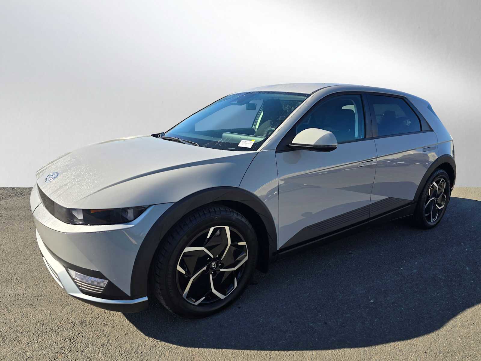 Used 2024 Hyundai Ioniq 5 SE image 7