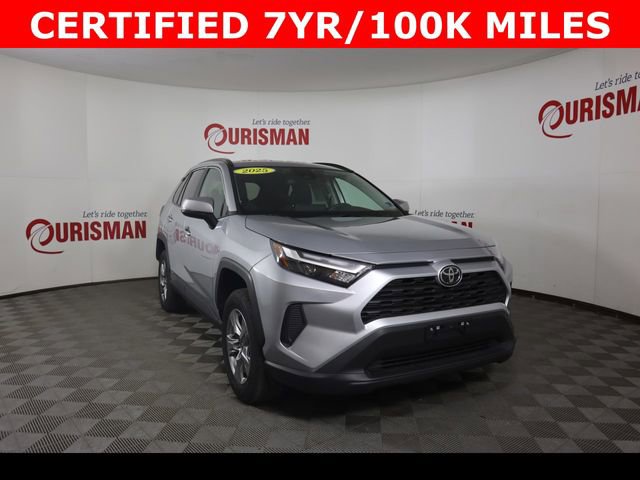 Used 2025 Toyota RAV4 XLE image 14
