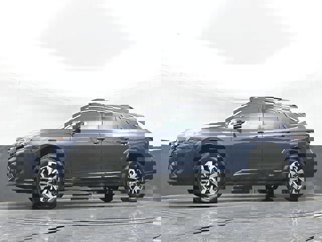 Used 2024 Subaru Outback Premium image 85