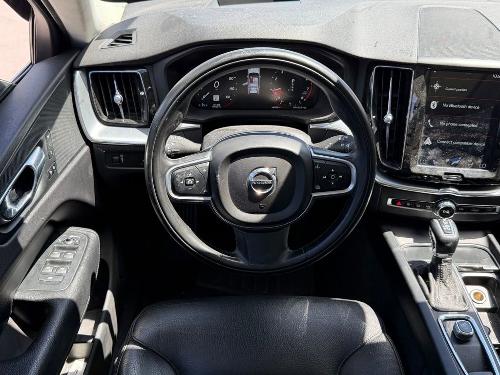 Used 2018 Volvo XC60 T6 Momentum w/ Advanced Package AWD/4WD image 9