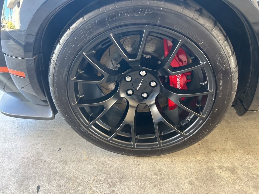 Used 2015 Dodge Challenger SRT Hellcat image 15