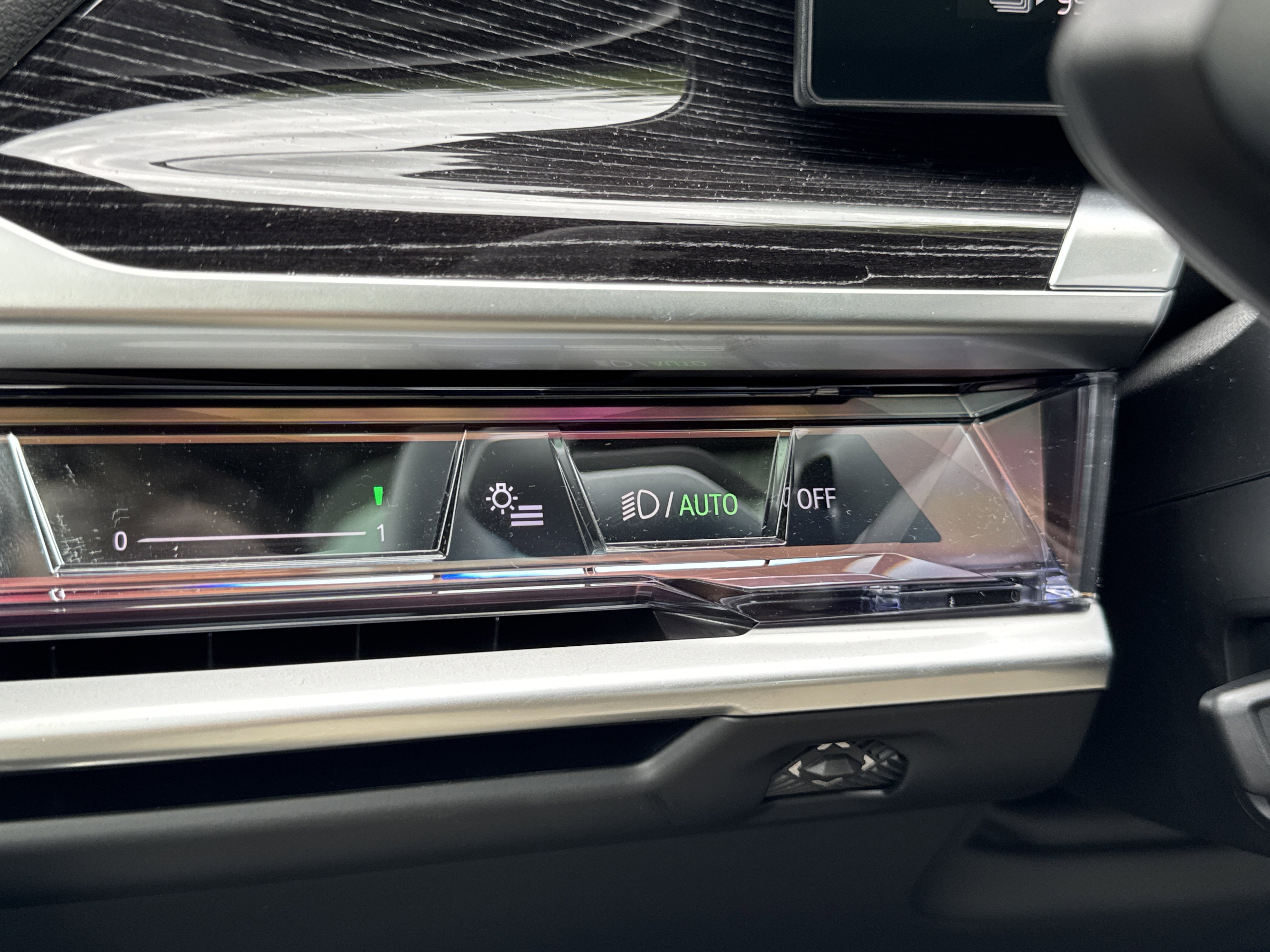 New 2026 BMW i7 xDrive60 image 19