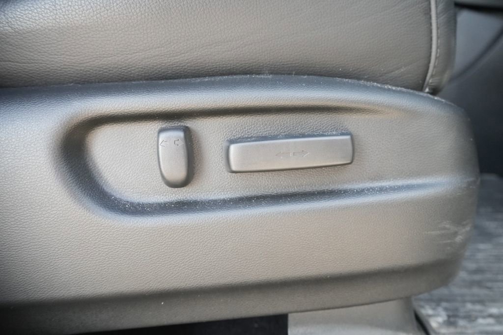 Used 2024 Honda Passport EX-L image 16