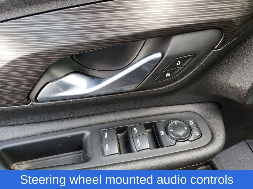 Used 2020 GMC Terrain SLT image 18