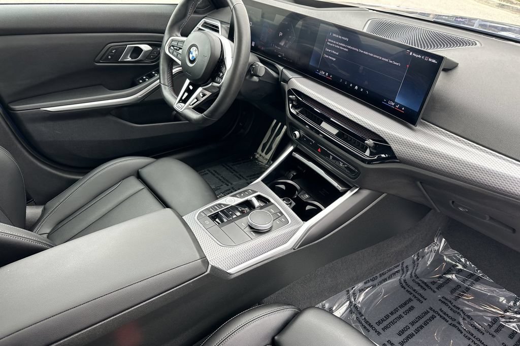 Used 2025 BMW M340i RWD image 16