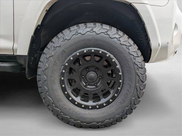 Used 2017 Toyota 4Runner SR5 Premium AWD/4WD image 21
