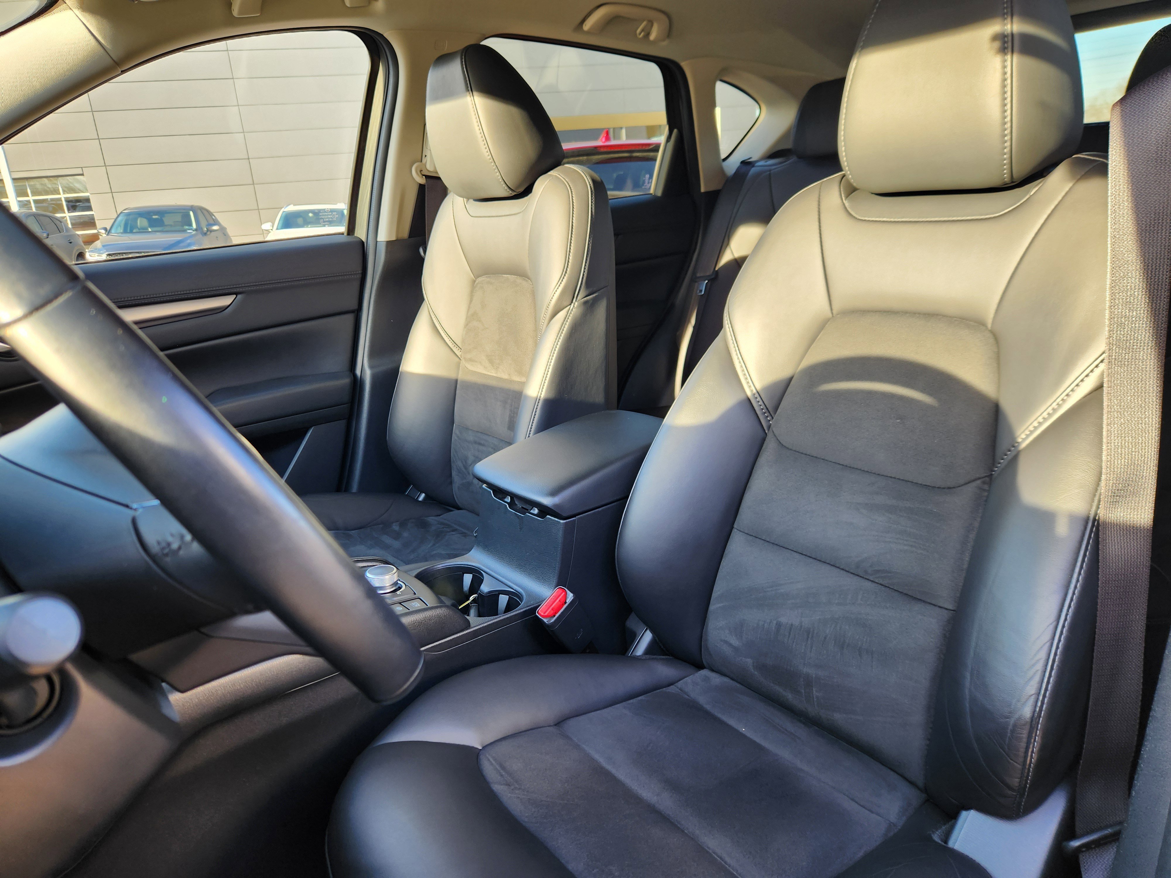 Used 2019 MAZDA CX-5 Touring image 7