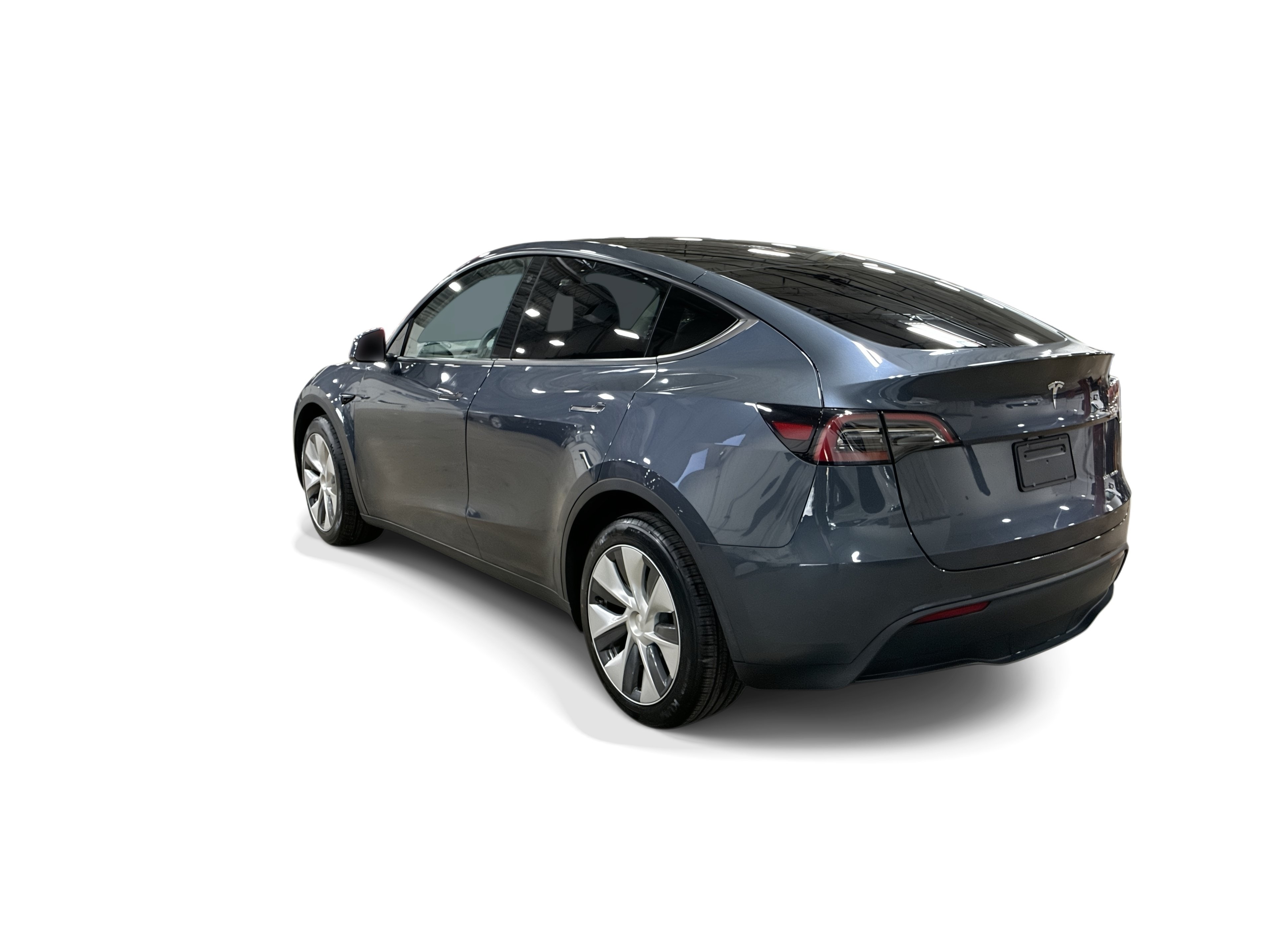 Certified 2023 Tesla Model Y AWD image 4