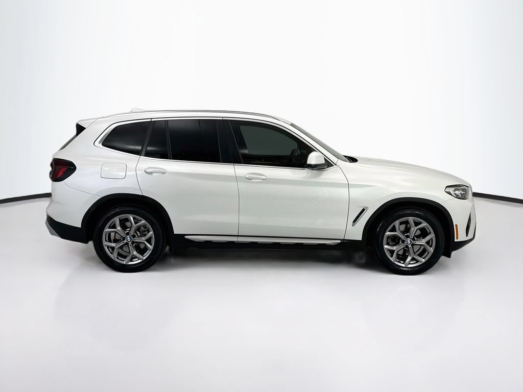 Certified 2024 BMW X3 sDrive30i w/ Premium Package RWD image 4
