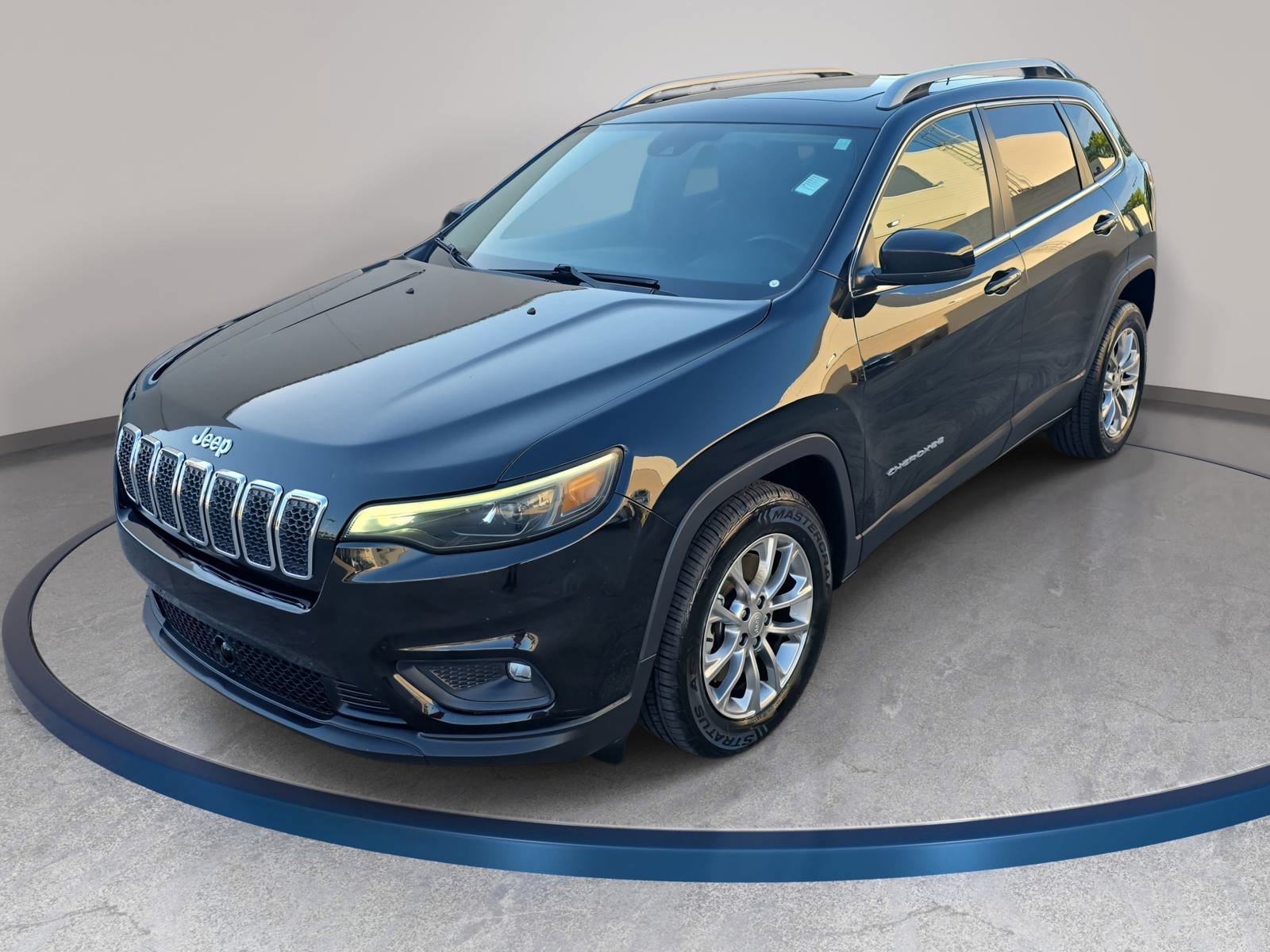 Used 2021 Jeep Cherokee Latitude Lux w/ Sun & Sound Group FWD image 1