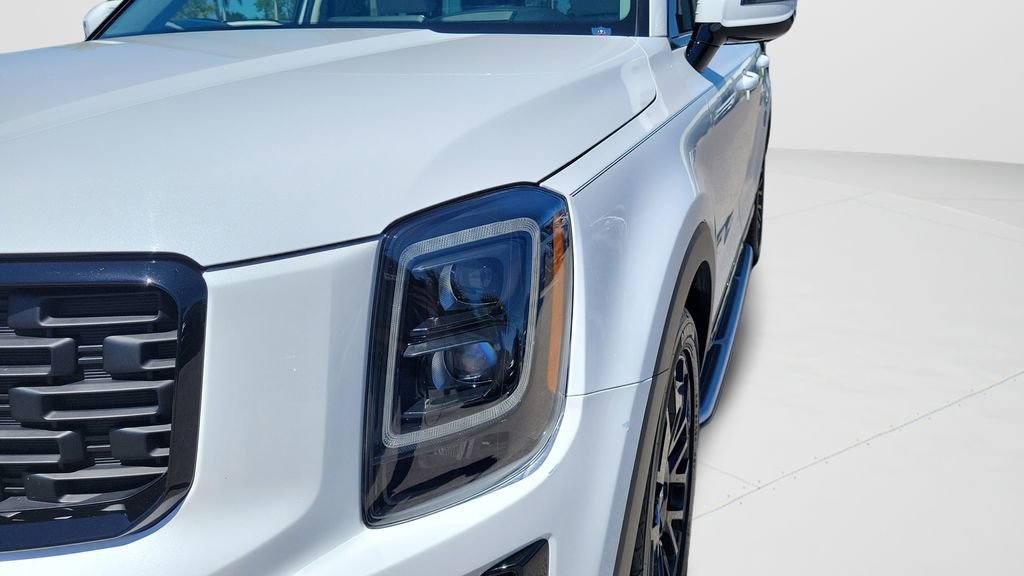 Used 2022 Kia Telluride SX w/ SX Prestige Package AWD/4WD image 9