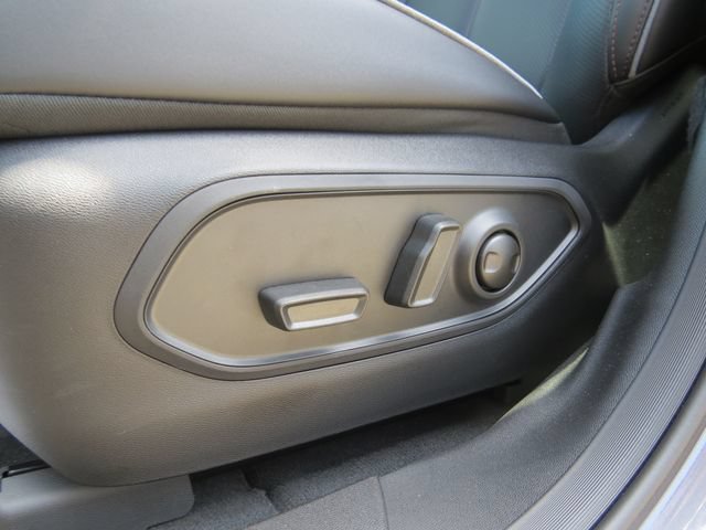 Used 2025 Jeep Wagoneer S Limited AWD/4WD image 15