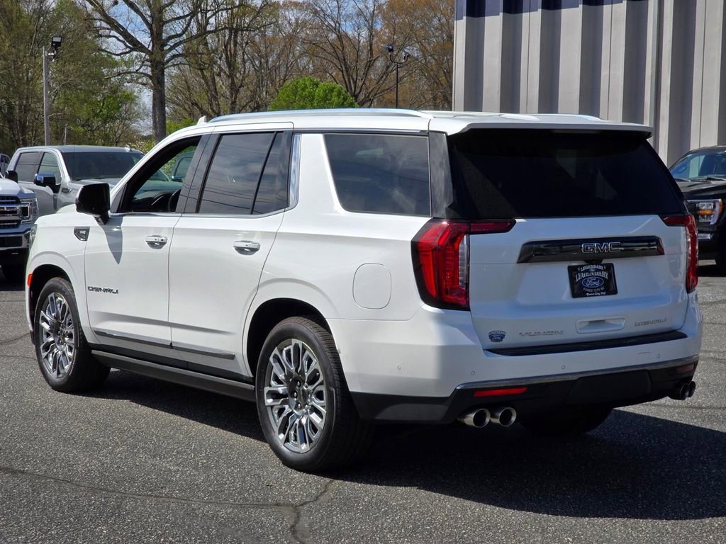 Used 2024 GMC Yukon Denali Ultimate image 2