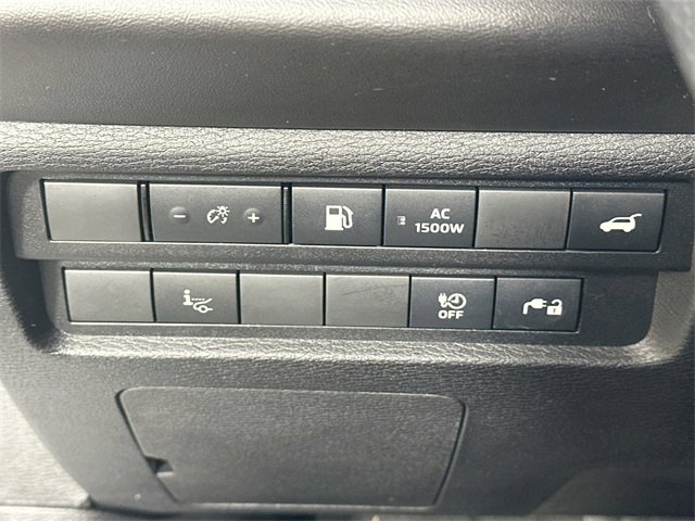 Used 2023 Mitsubishi Outlander SEL image 24