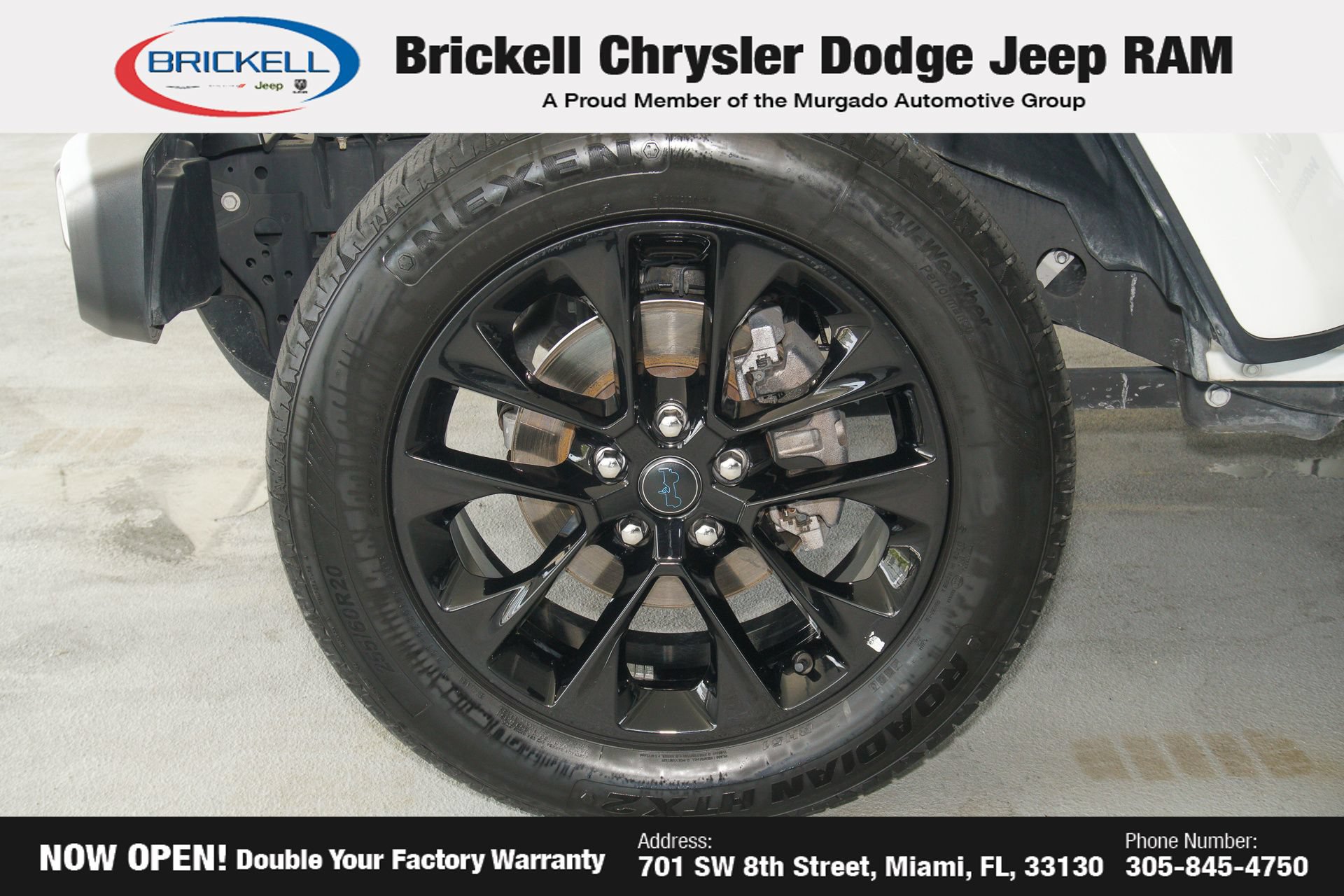 Used 2024 Jeep Wrangler Unlimited Sahara AWD/4WD image 37