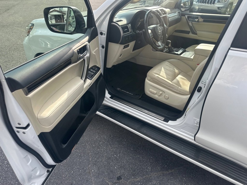 Used 2020 Lexus GX 460 Premium image 19