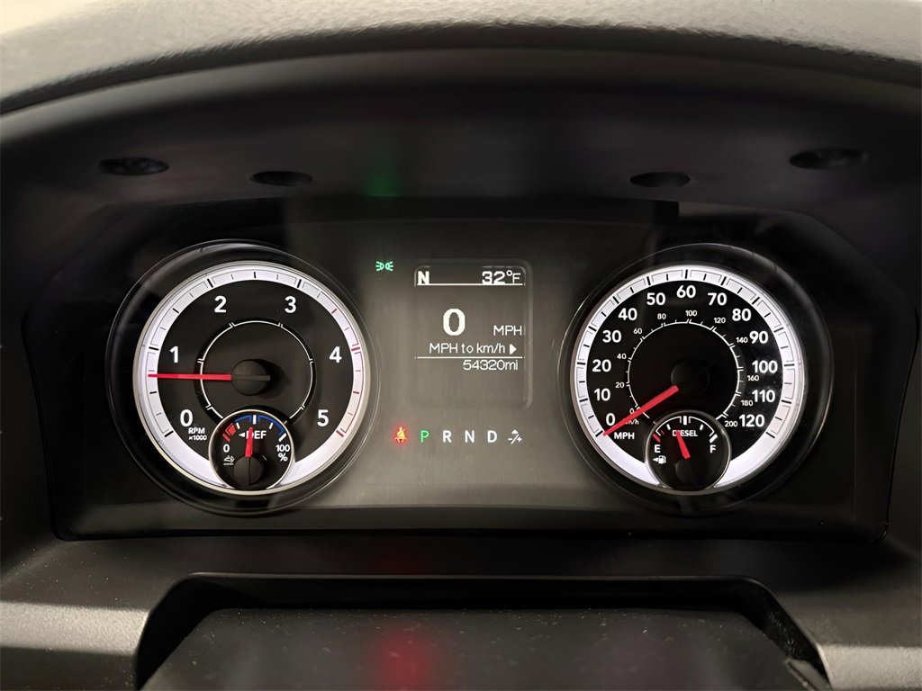 Used 2017 RAM 3500 Tradesman w/ Chrome Appearance Group image 19