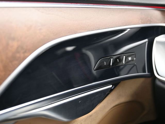 Used 2021 Audi A8 L 3.0T w/ Executive Plus Package image 29