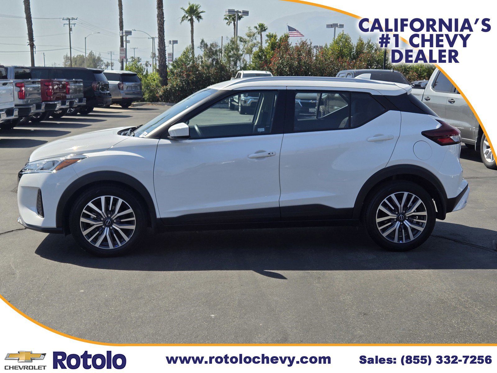 Used 2023 Nissan Kicks SV w/ Interior Electronics Package image 4