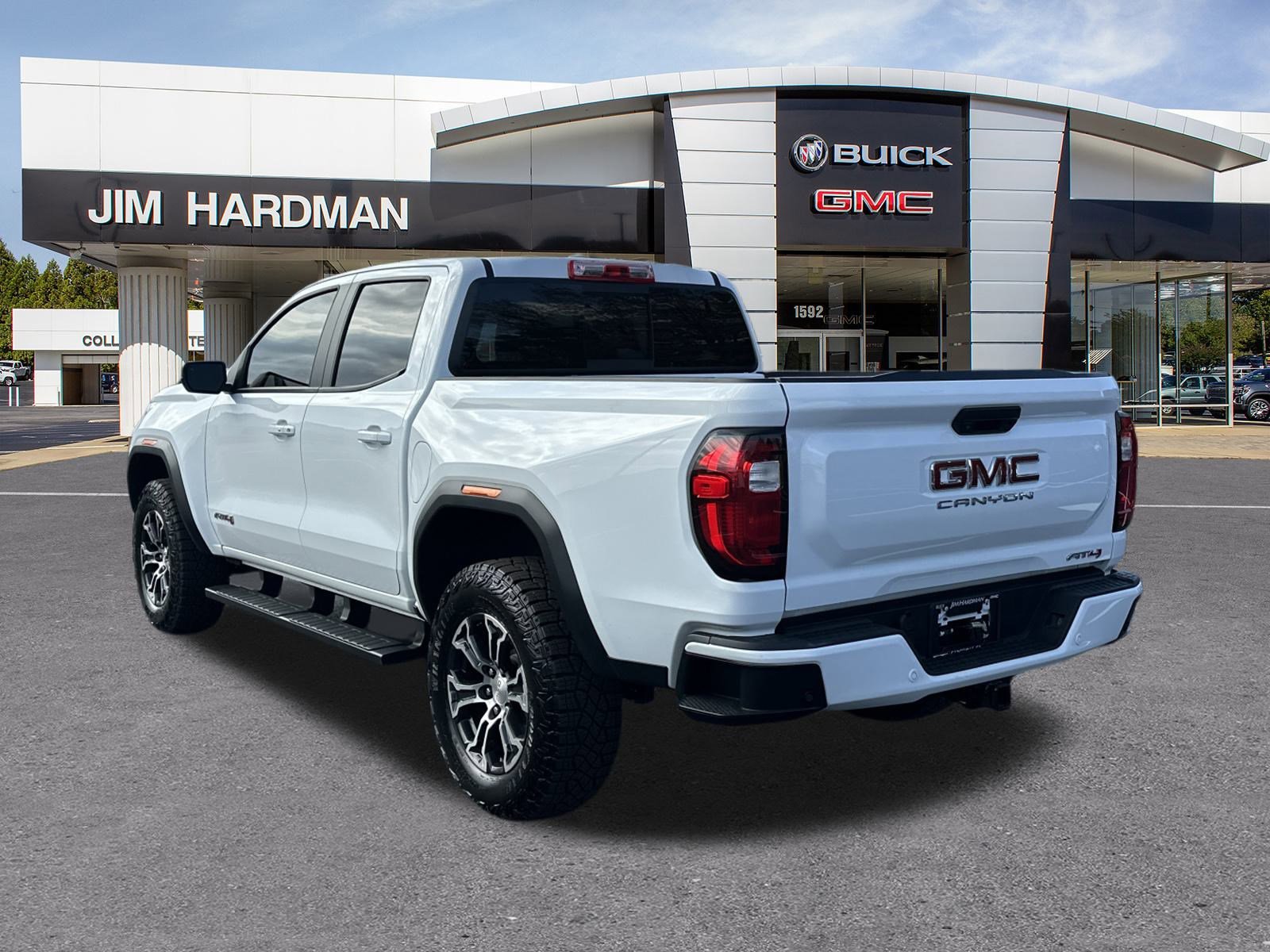 Certified 2024 GMC Canyon AT4 w/ Canyon Safety Plus Package image 5