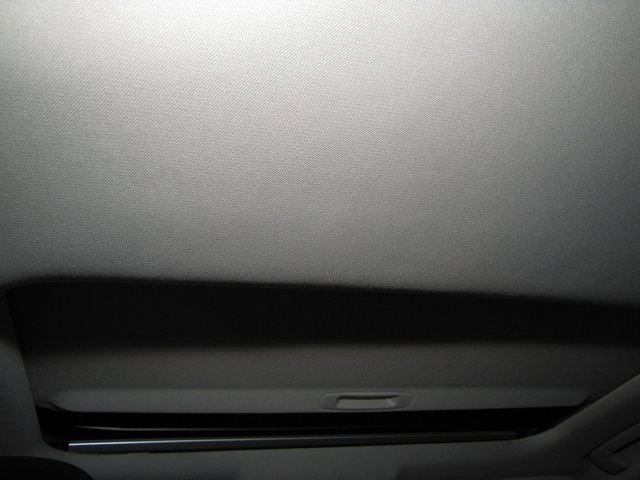 Used 2021 Toyota Highlander XLE image 17