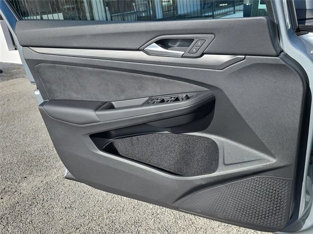 New 2026 Volkswagen GTI SE FWD image 14