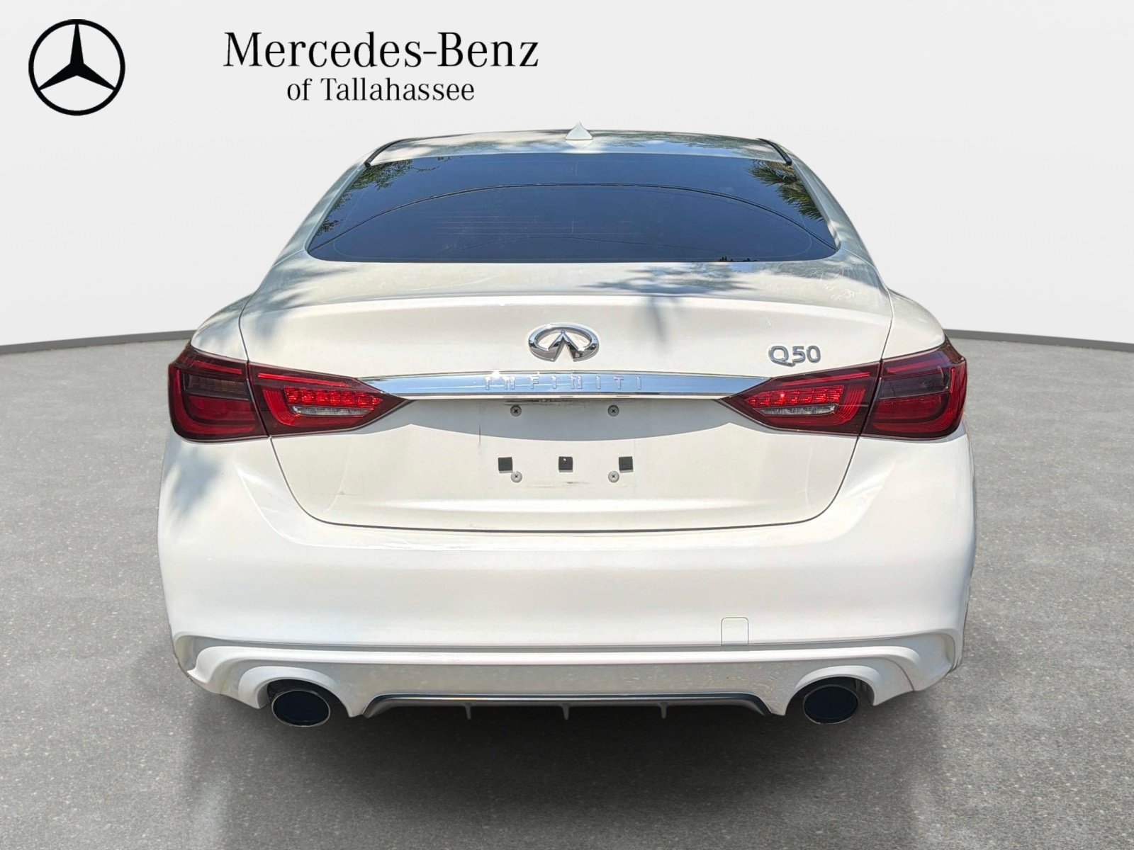 Used 2018 INFINITI Q50 Luxe w/ Cargo Package (L95) RWD image 6