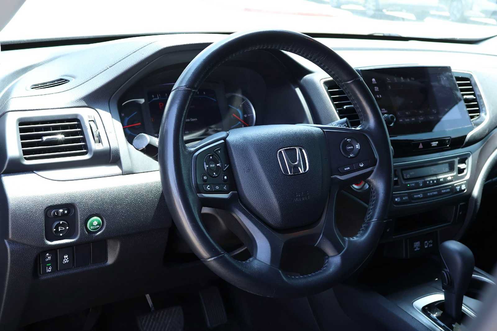 Used 2020 Honda Pilot EX-L image 2