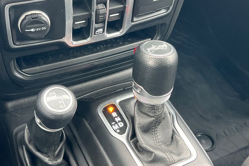 Used 2018 Jeep Wrangler Unlimited Sport S image 20