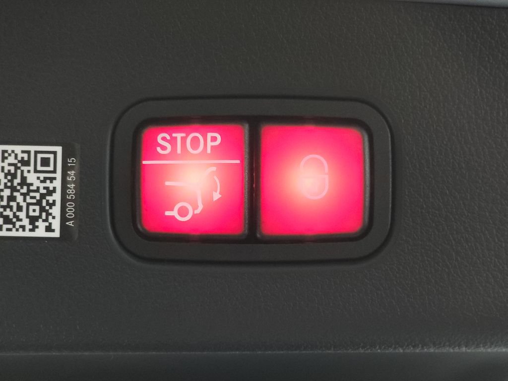 Certified 2026 Mercedes-Benz GLC 300 4MATIC image 27