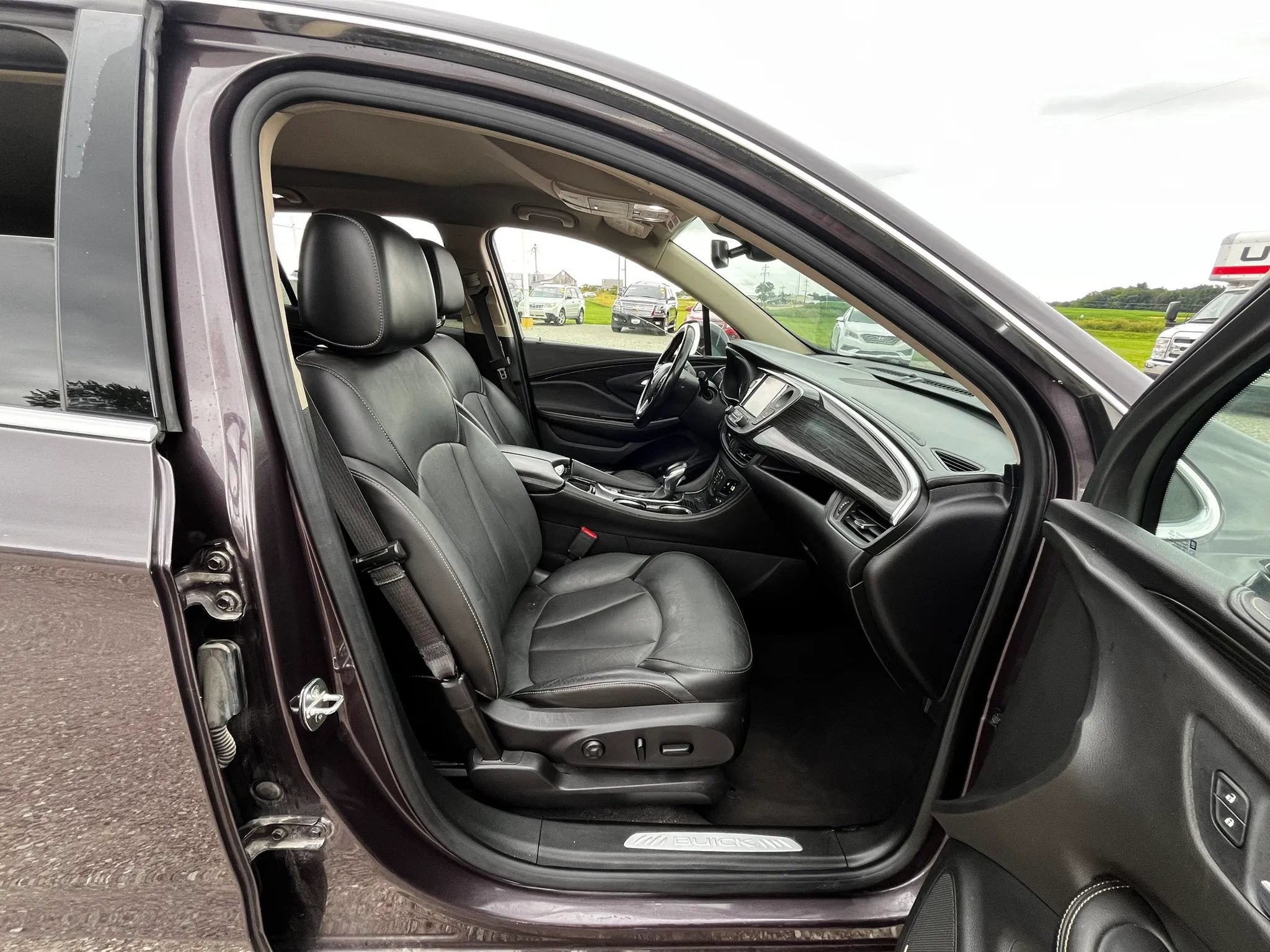 Used 2017 Buick Envision Premium AWD/4WD image 10