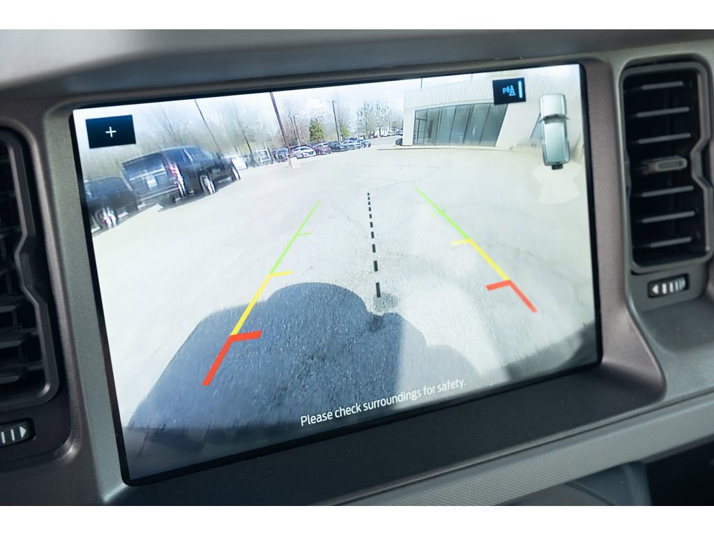 Used 2024 Ford Bronco Everglades image 15