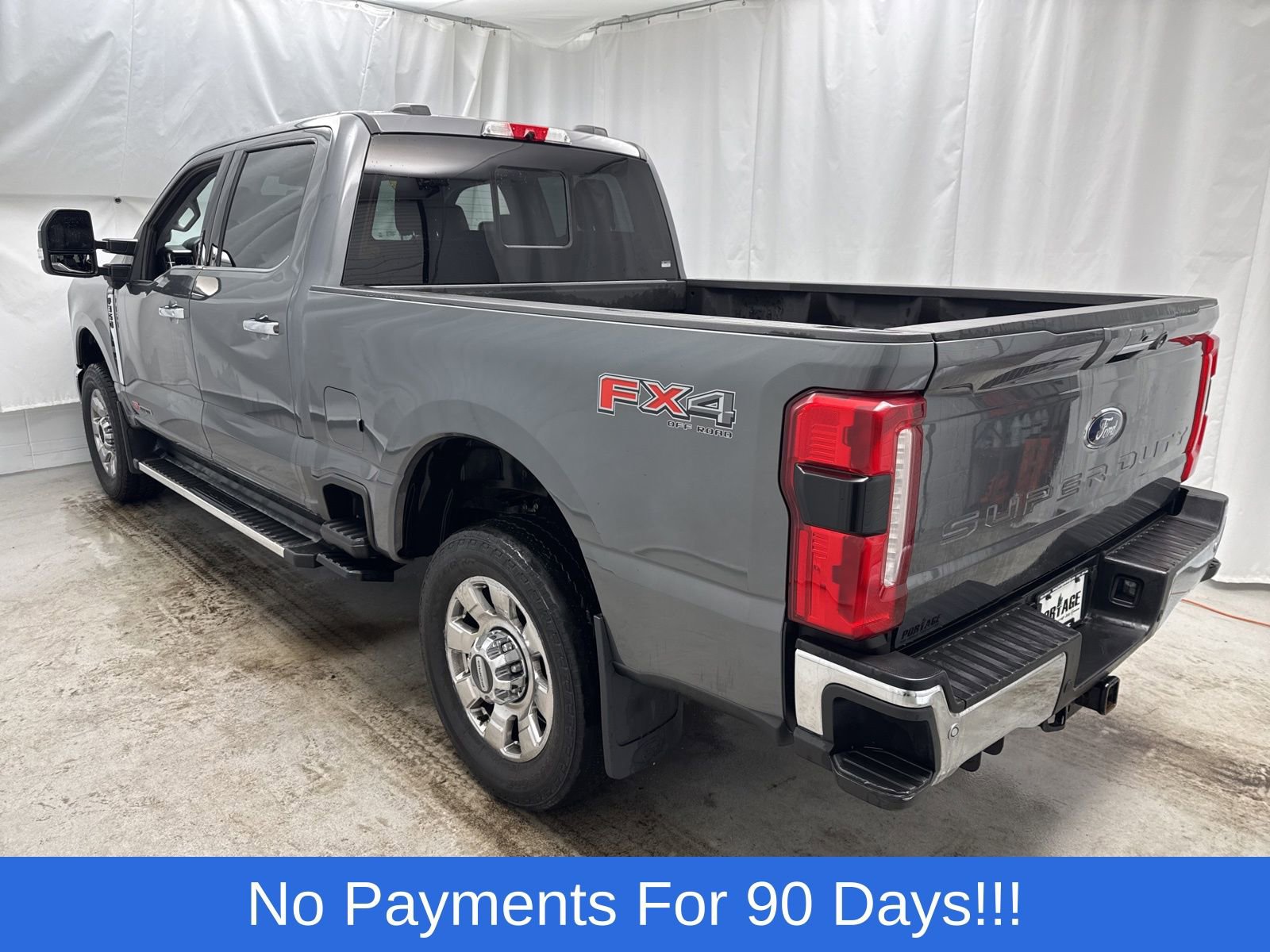 Used 2023 Ford F350 Lariat w/ Chrome Package image 6