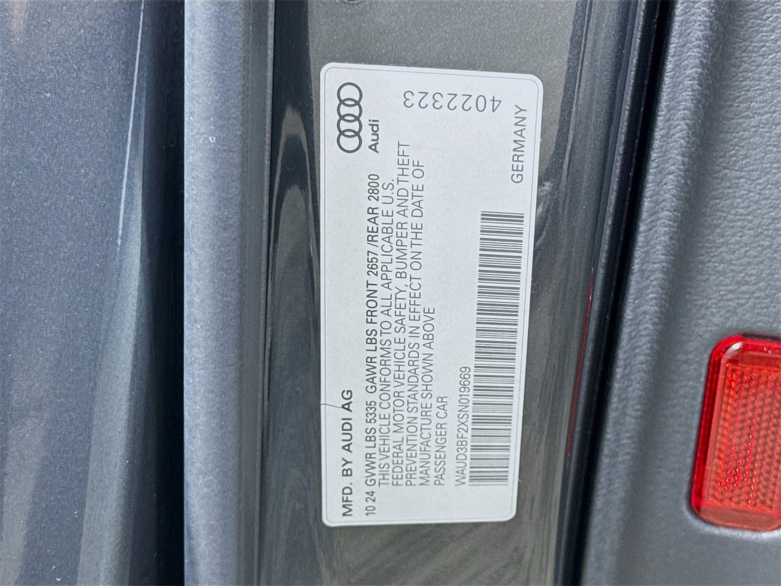 Certified 2025 Audi A6 2.0T Premium image 33