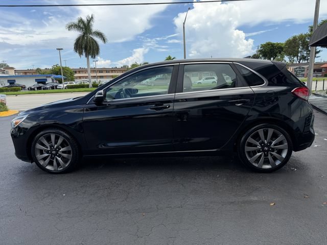 Used 2018 Hyundai Elantra GT Sport FWD image 2