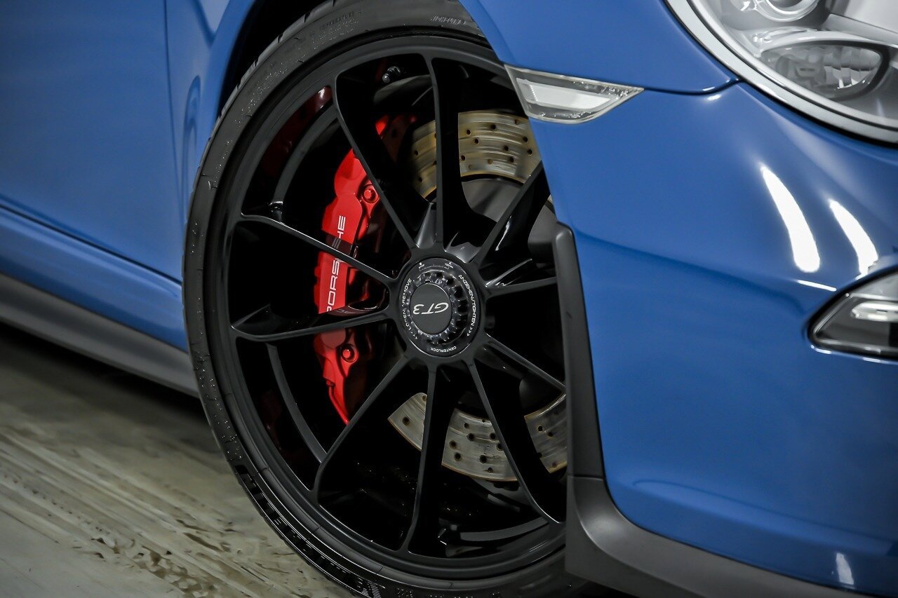 Used 2015 Porsche 911 GT3 RWD image 4