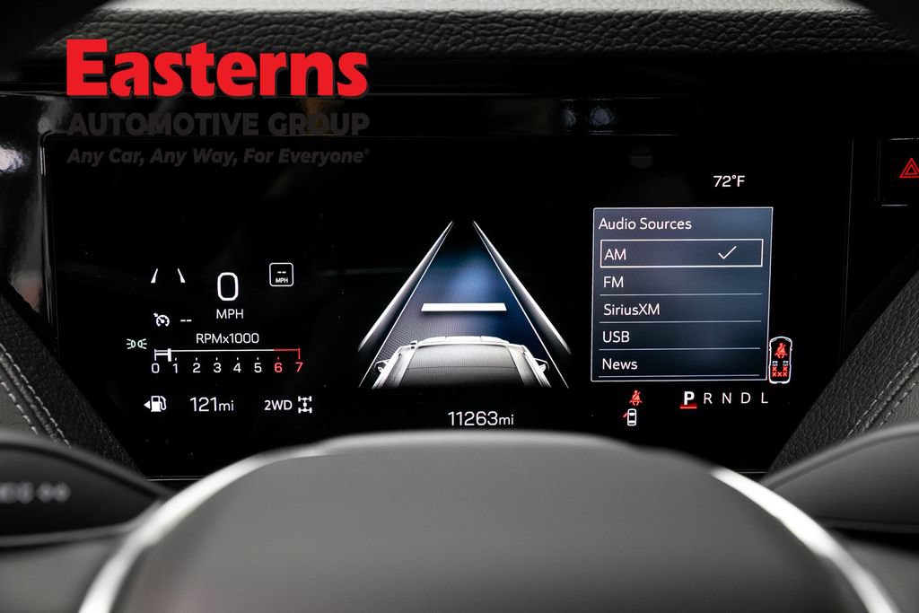 Used 2025 GMC Yukon Denali AWD/4WD image 18