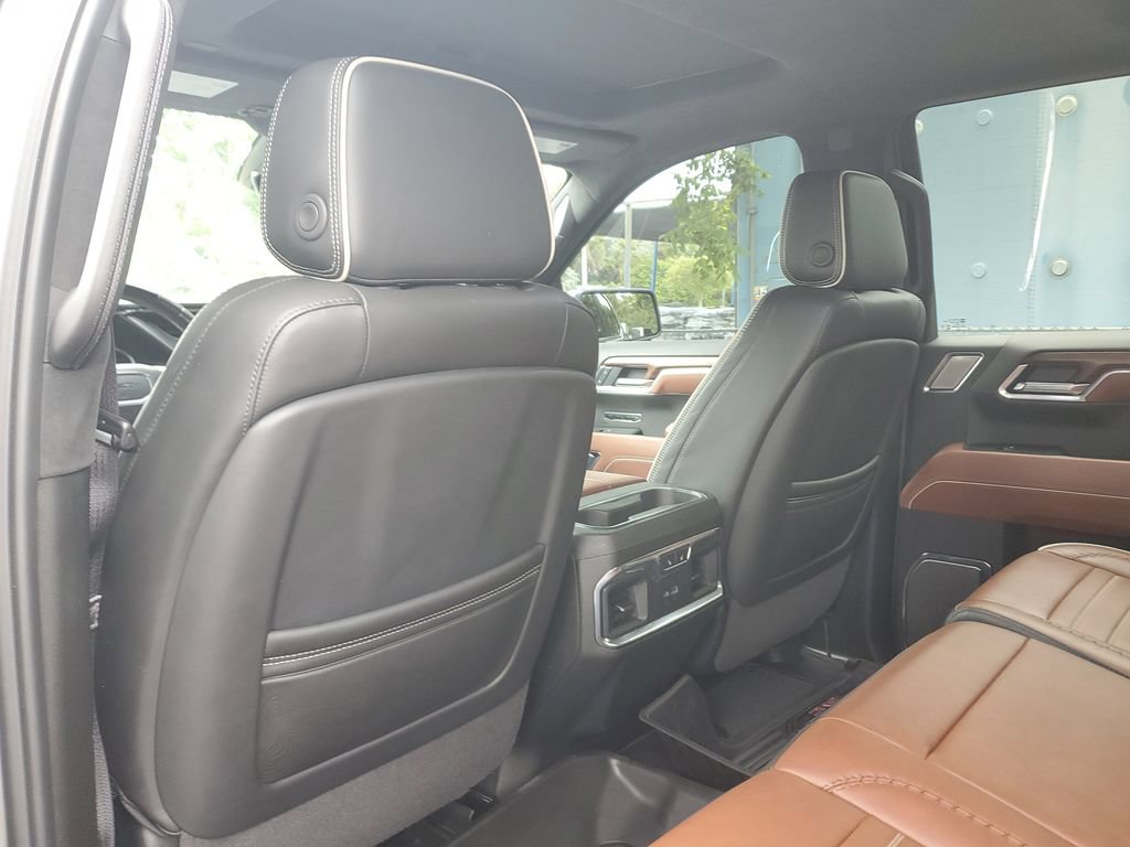 Certified 2025 GMC Sierra 1500 Denali Ultimate AWD/4WD image 15