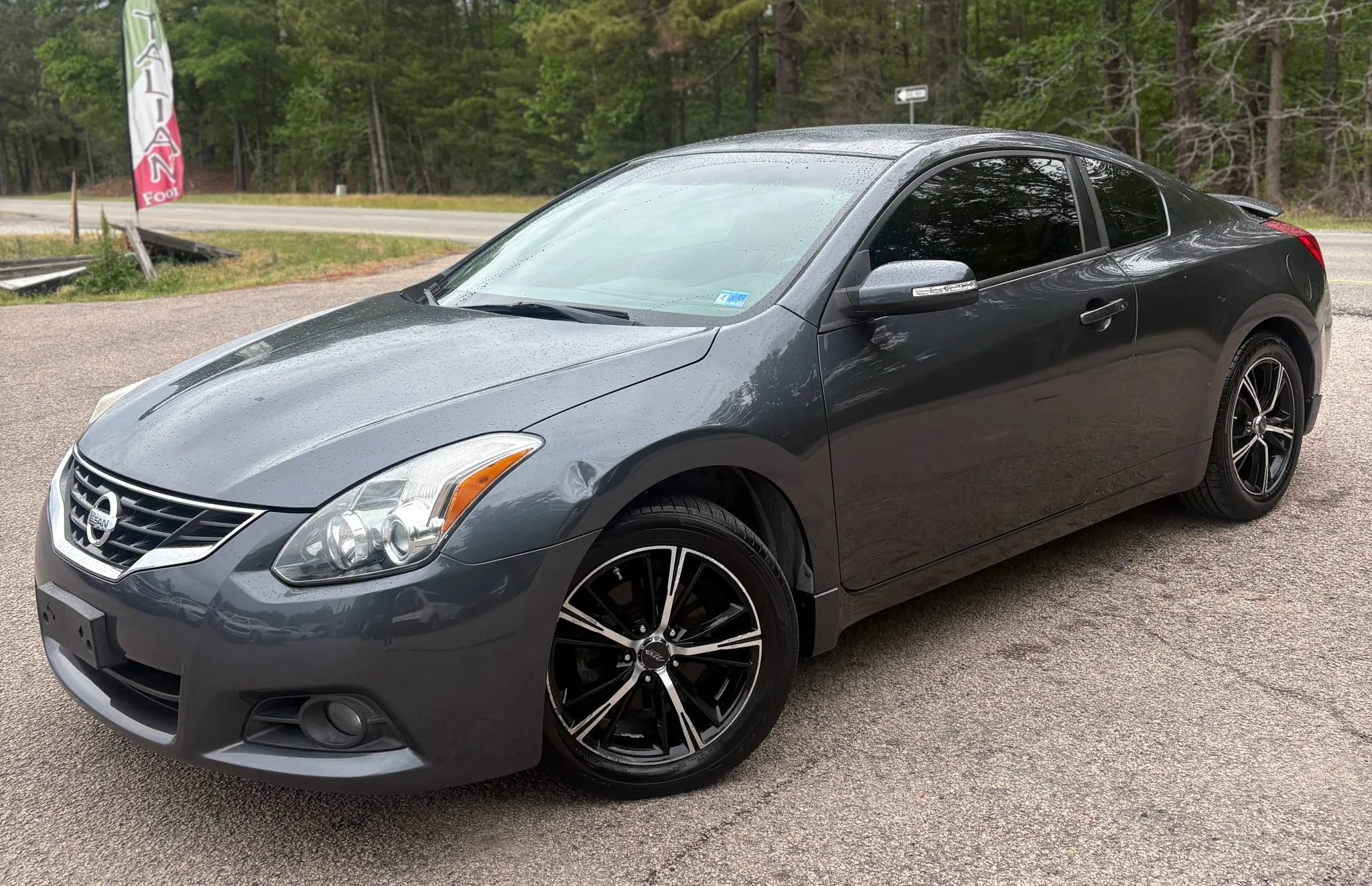 Used 2012 Nissan Altima 2.5 S w/ 2.5S Premium Pkg FWD image 3