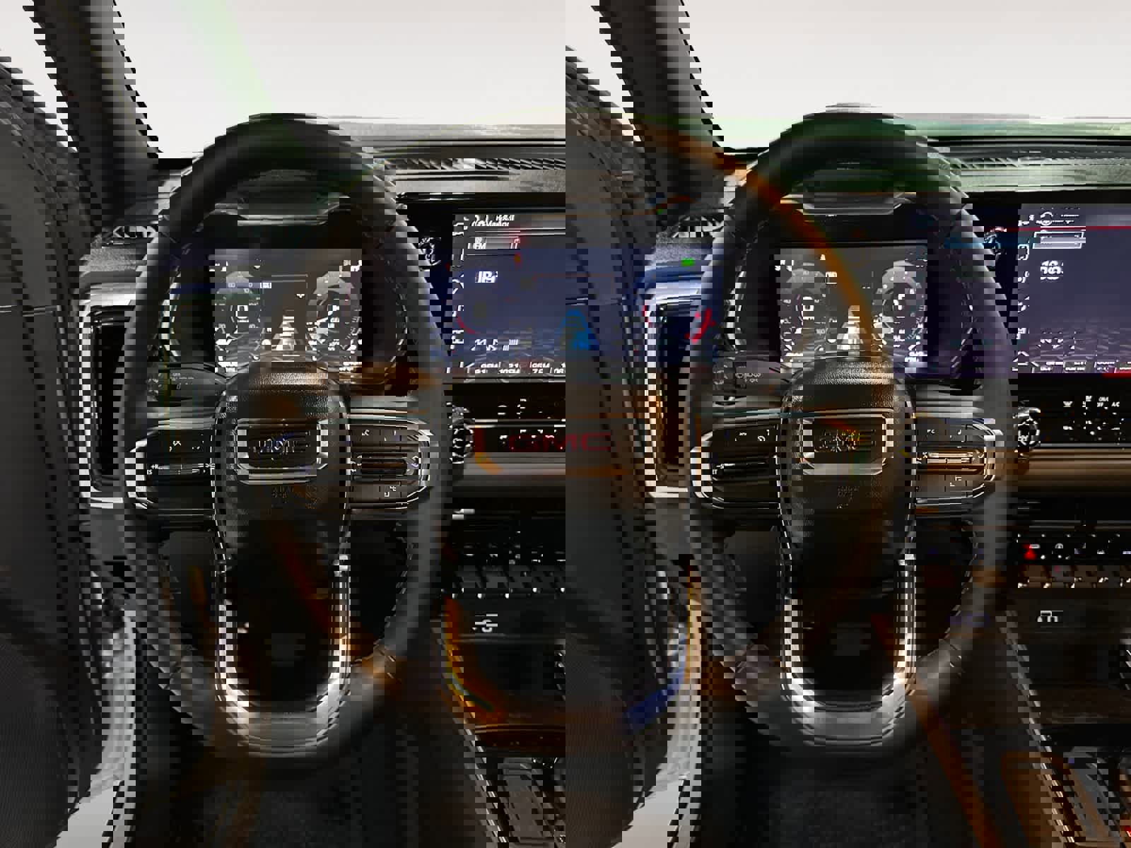 Used 2025 GMC Canyon Elevation image 16