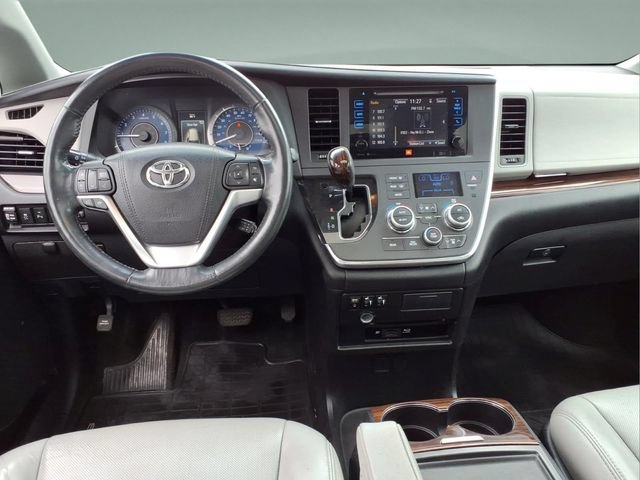 Used 2015 Toyota Sienna Limited Premium AWD/4WD image 22