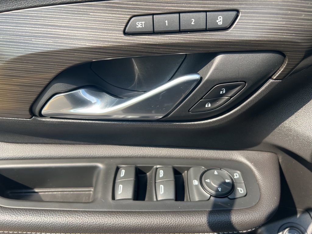 Certified 2022 GMC Terrain SLT w/ Infotainment Package II image 19