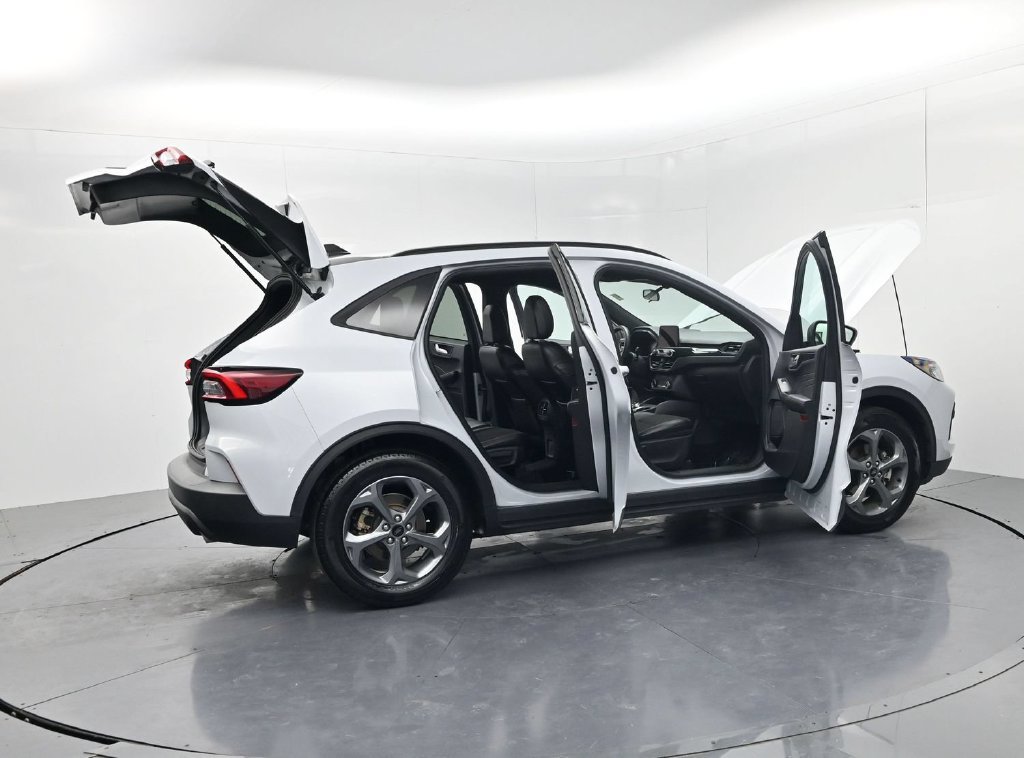 Used 2025 Ford Escape ST-Line FWD image 62