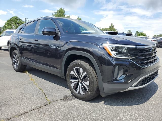 New 2026 Volkswagen Atlas Cross Sport SE image 3