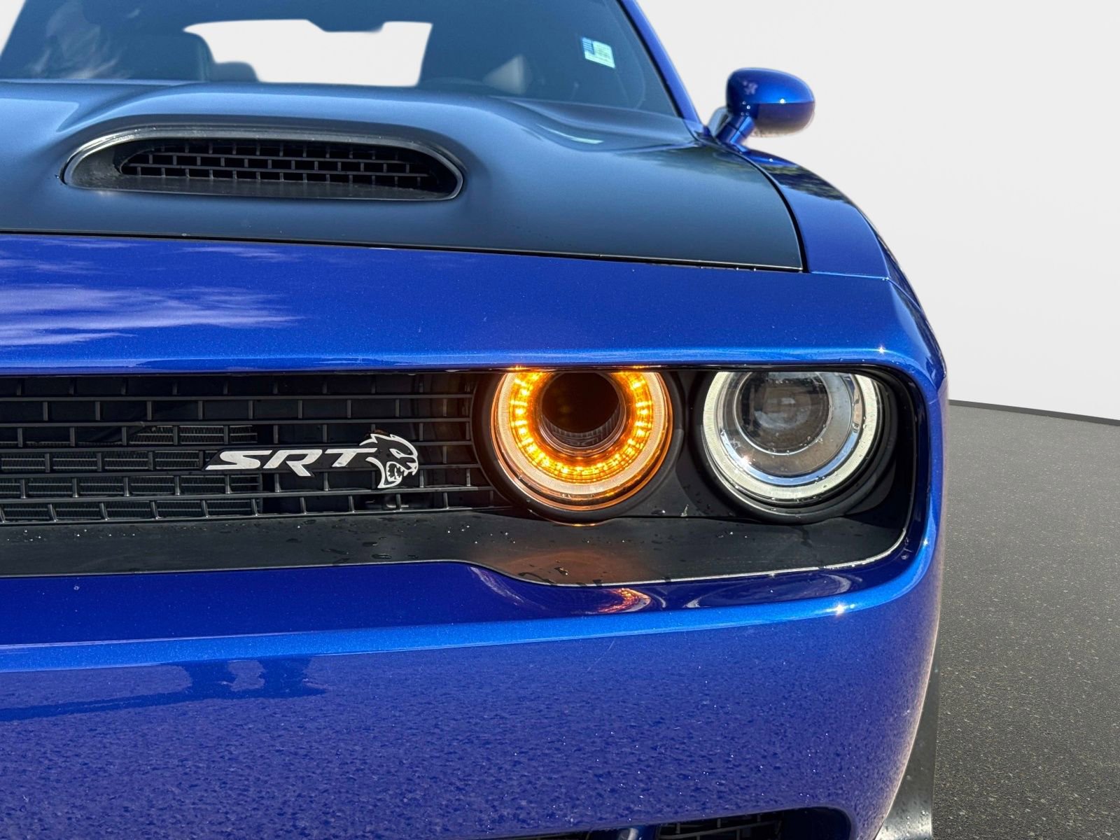 Used 2021 Dodge Challenger SRT Hellcat image 9