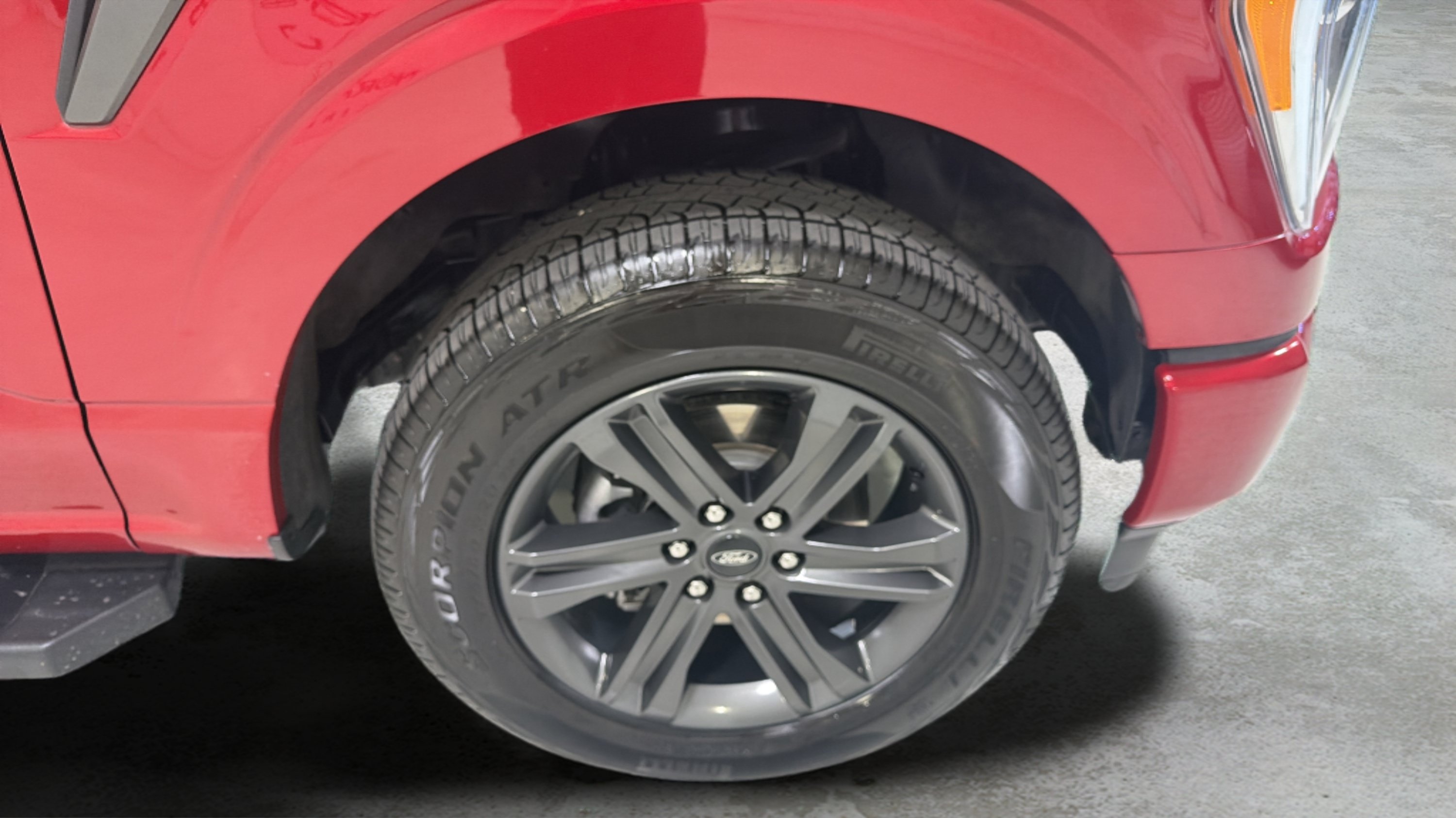 Used 2023 Ford F150 4x4 SuperCrew image 25