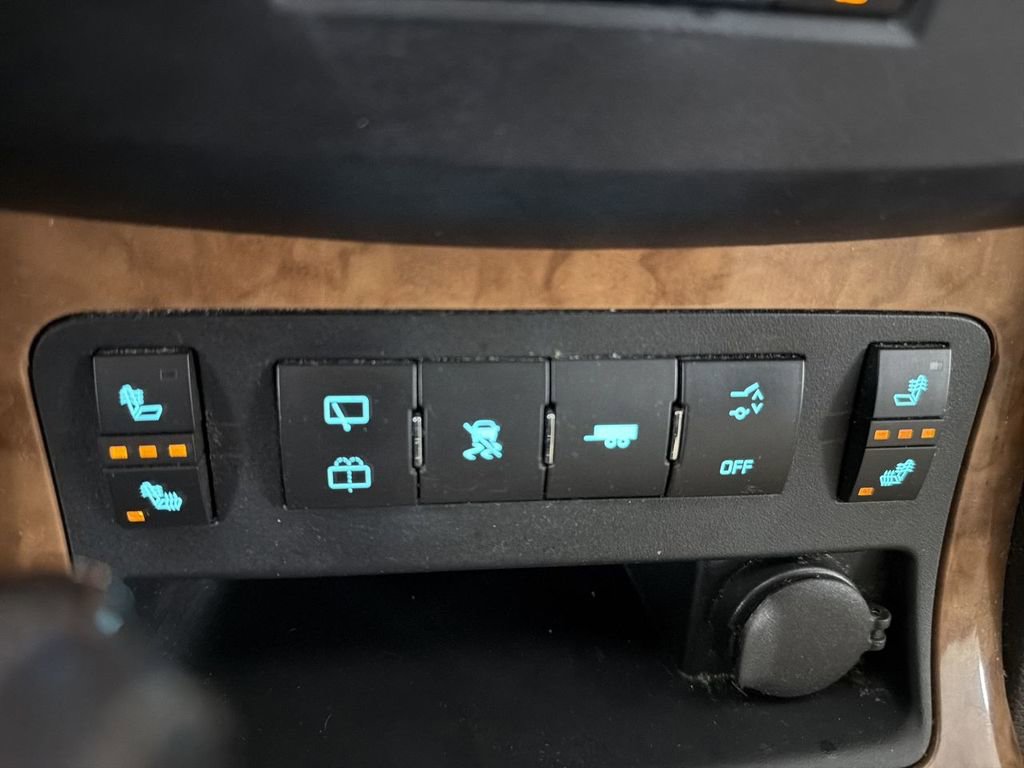 Used 2011 Buick Enclave CXL w/ Trailering Provision Package image 33