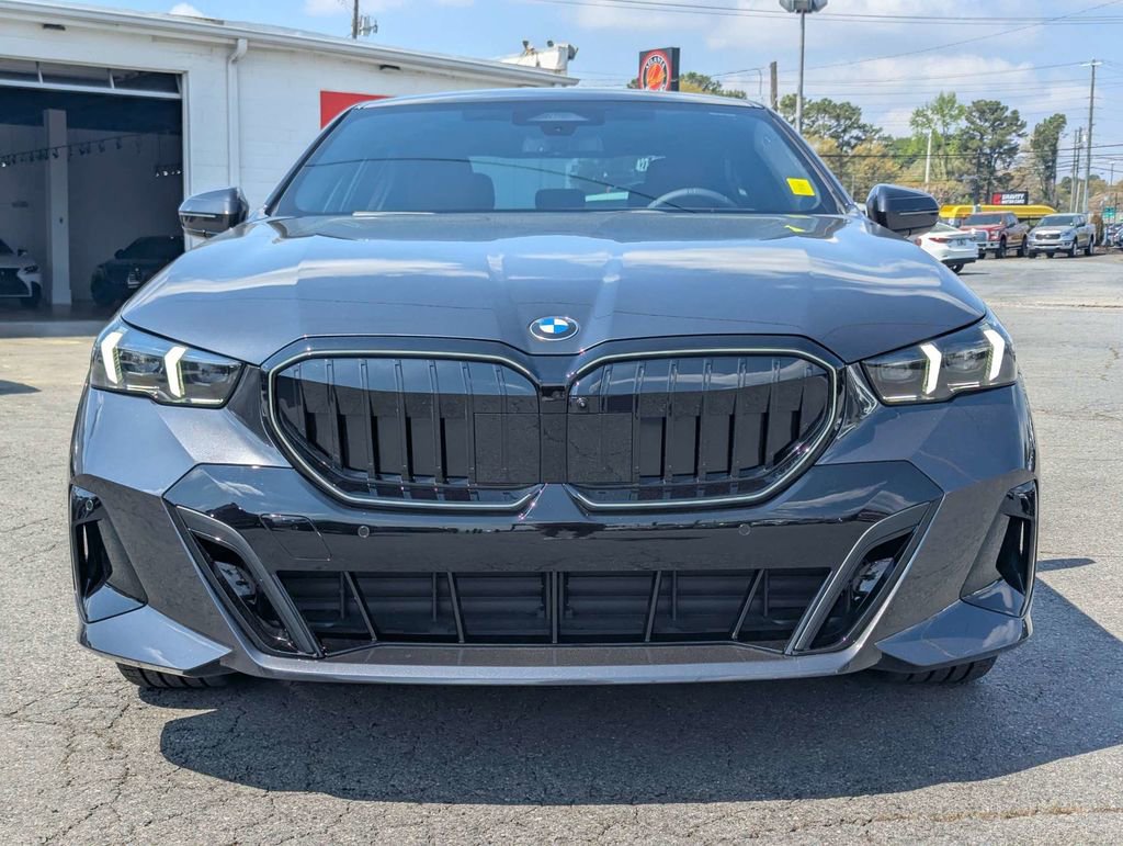 Used 2026 BMW 530i w/ M Sport Package image 9