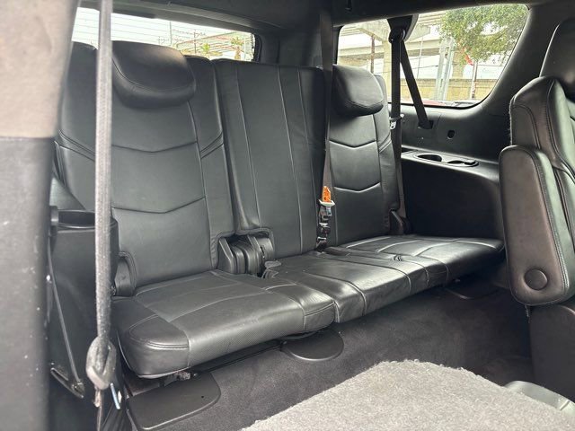 Used 2018 Cadillac Escalade ESV Platinum AWD/4WD image 58
